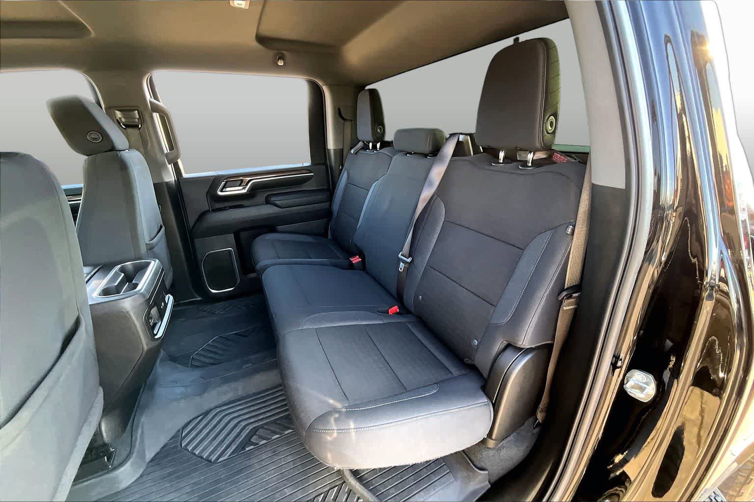 Used 2024 Chevrolet Silverado 2500 LT w/ Texas Edition AWD/4WD image 21