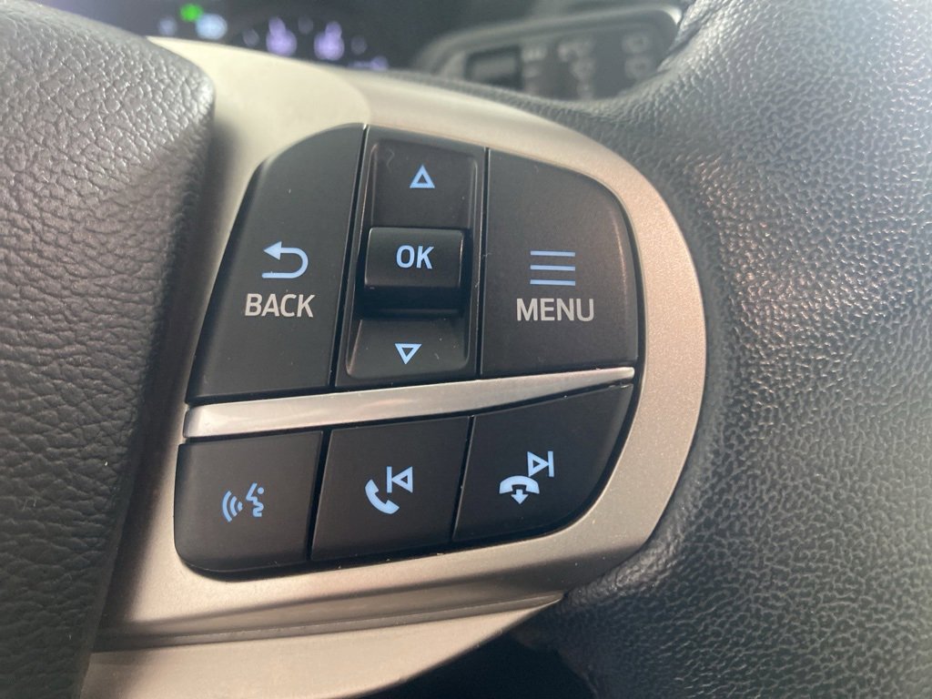 Used 2022 Ford Explorer XLT image 9