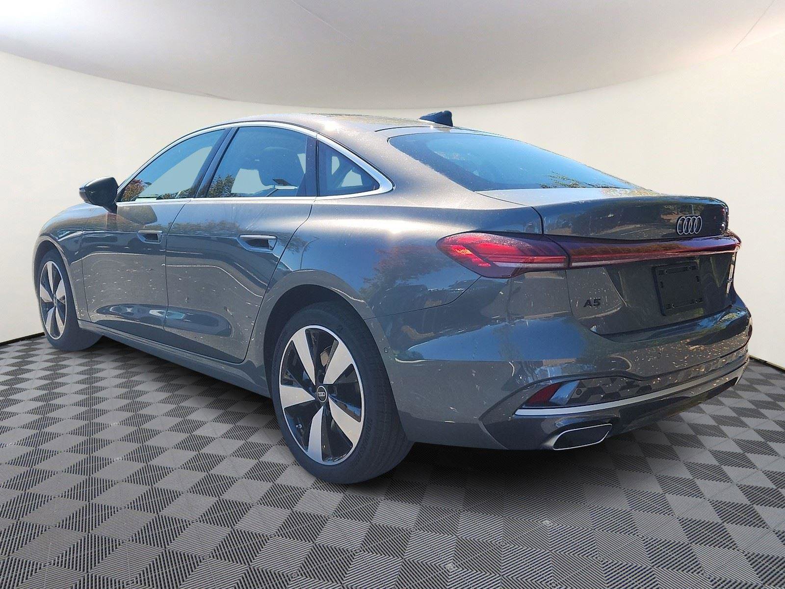 New 2025 Audi A5 2.0T Premium image 4