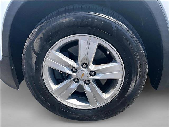 Used 2020 Chevrolet Trax LS FWD image 10