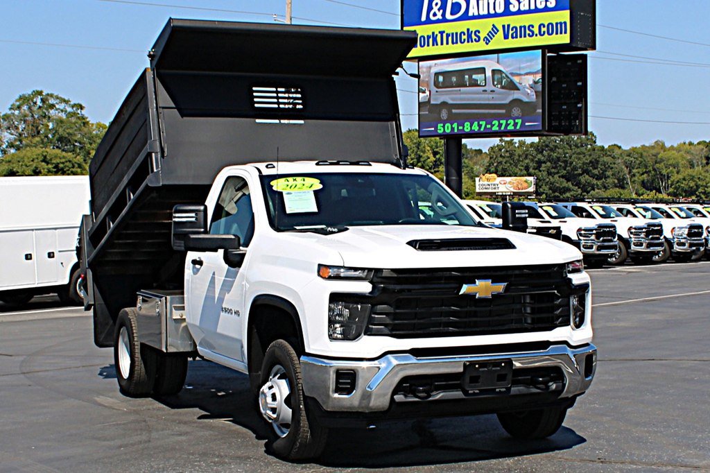Used 2024 Chevrolet Silverado 3500 W/T w/ WT Convenience Package AWD/4WD image 9