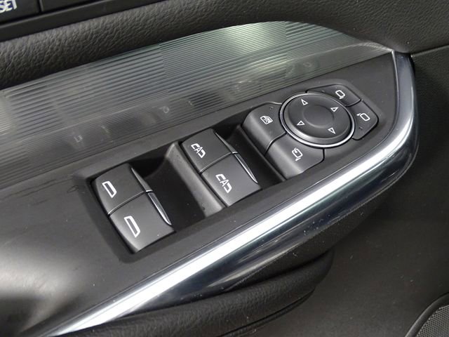 Used 2024 Cadillac XT4 Premium Luxury AWD/4WD image 17