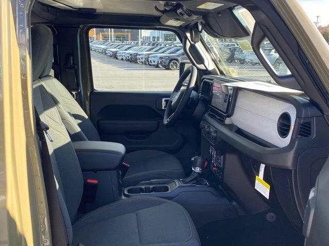 New 2026 Jeep Gladiator Sport AWD/4WD image 28