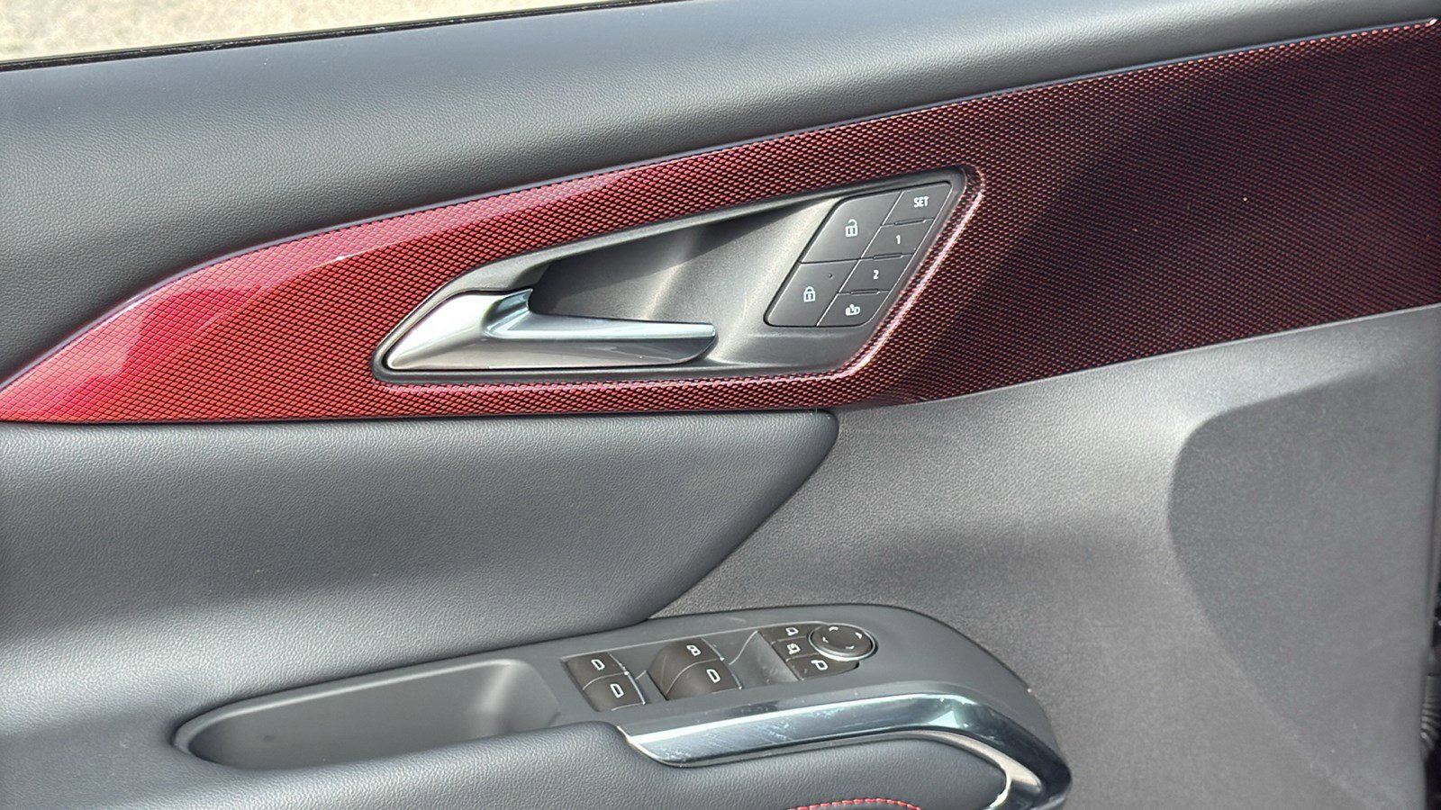 New 2026 Chevrolet Traverse RS image 9