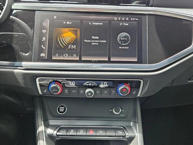 New 2025 Audi Q3 2.0T Premium w/ Convenience Package AWD/4WD image 11