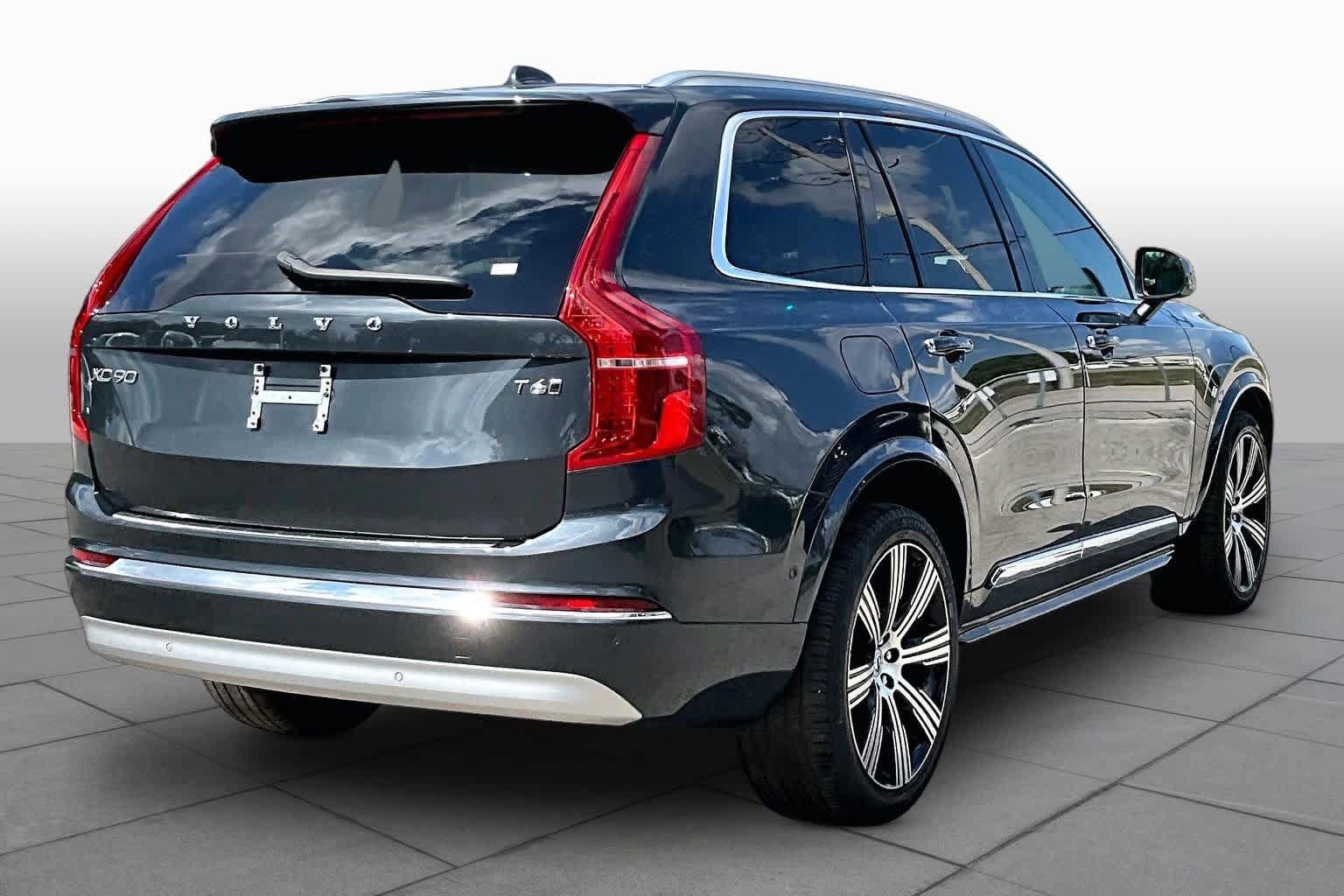Used 2022 Volvo XC90 T6 Inscription AWD/4WD image 13