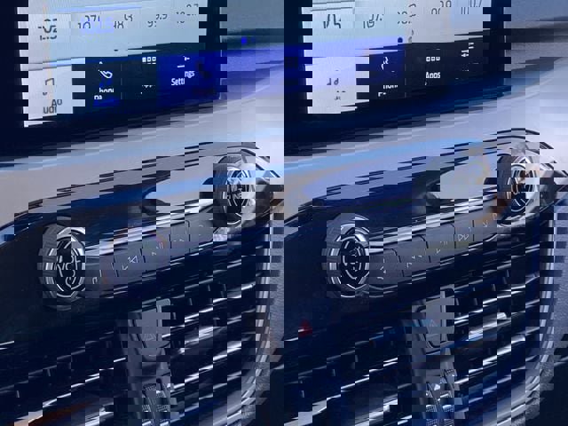 Used 2020 Ford Escape SEL image 24