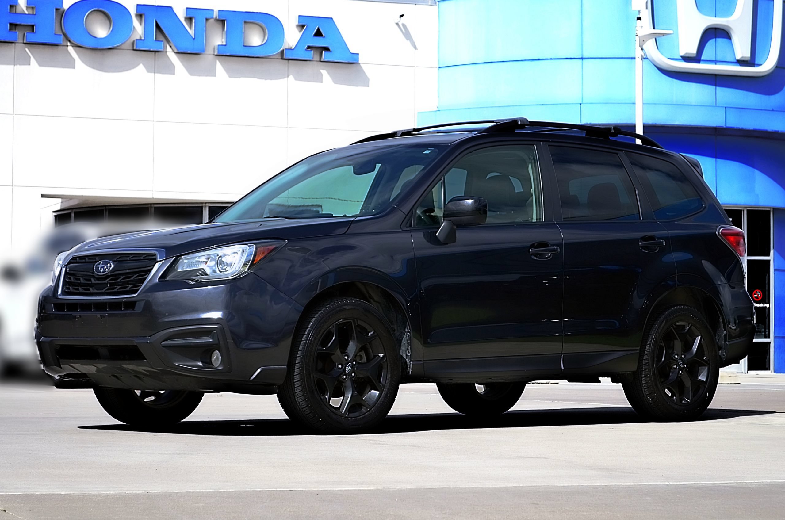 Used 2018 Subaru Forester 2.5i Premium AWD/4WD image 1