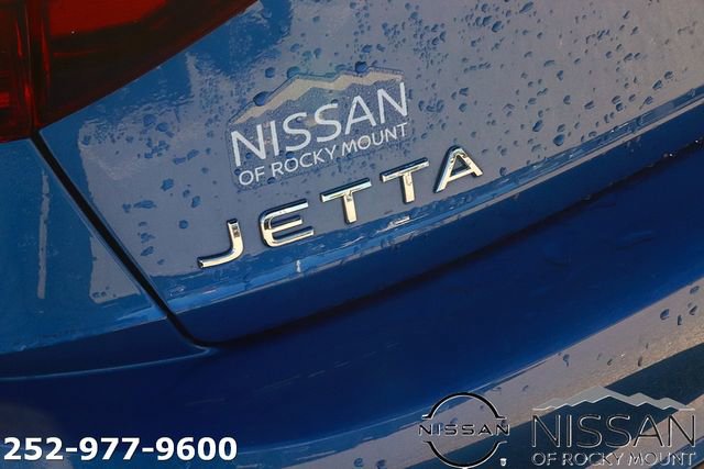 Used 2024 Volkswagen Jetta SE image 9