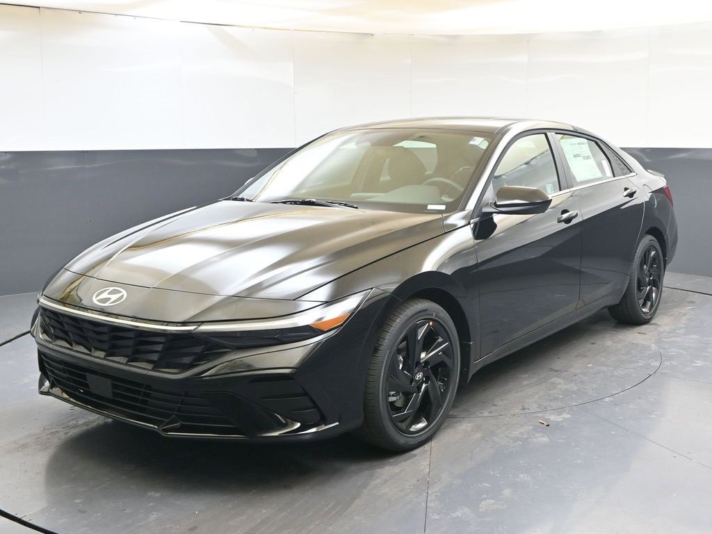 New 2026 Hyundai Elantra SEL Sport