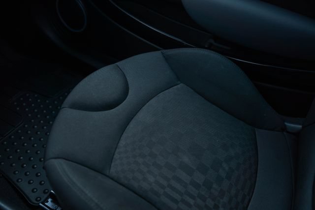 Used 2009 MINI Cooper John Cooper Works FWD image 21