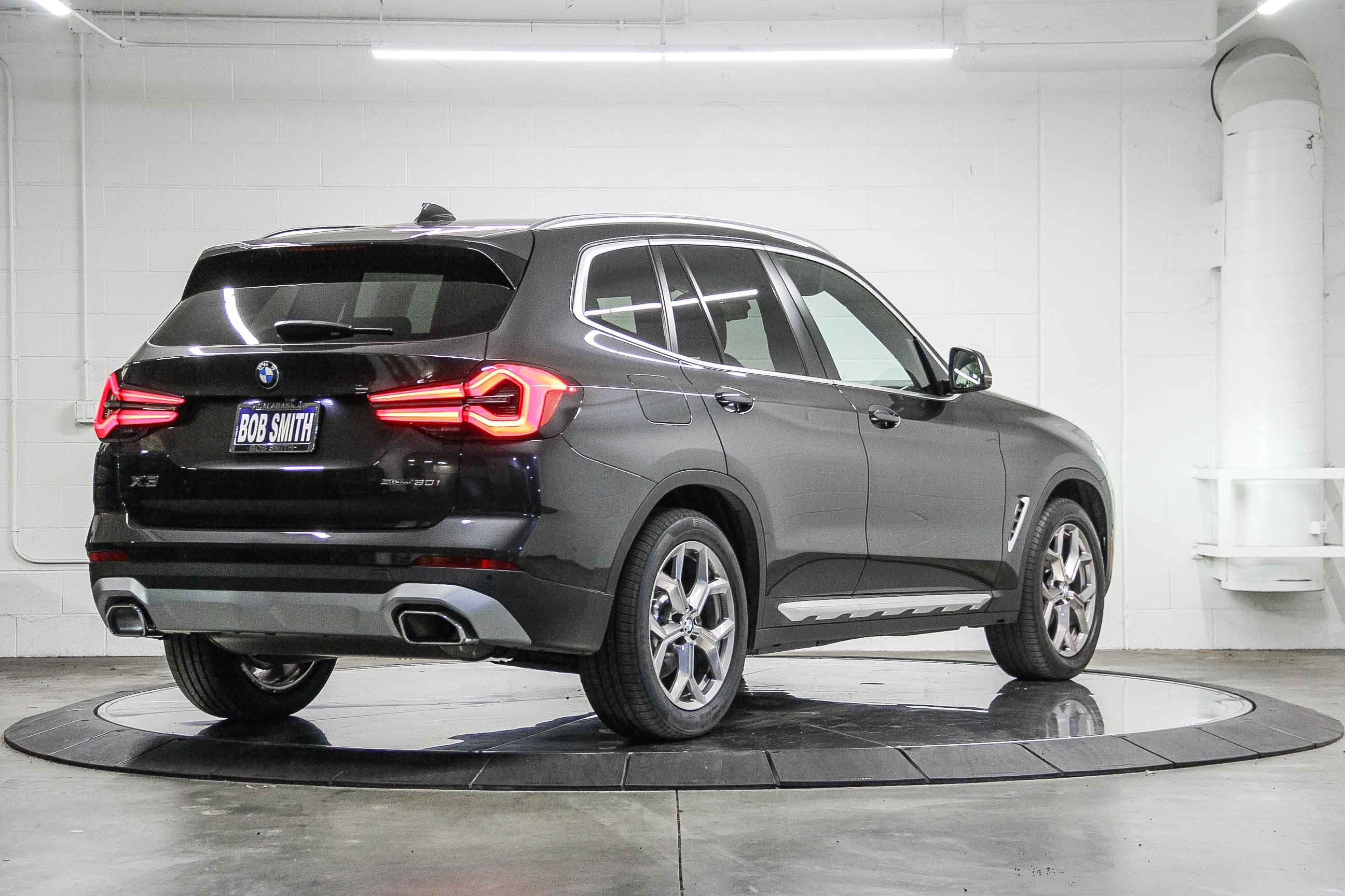 Certified 2024 BMW X3 sDrive30i w/ Convenience Package image 6