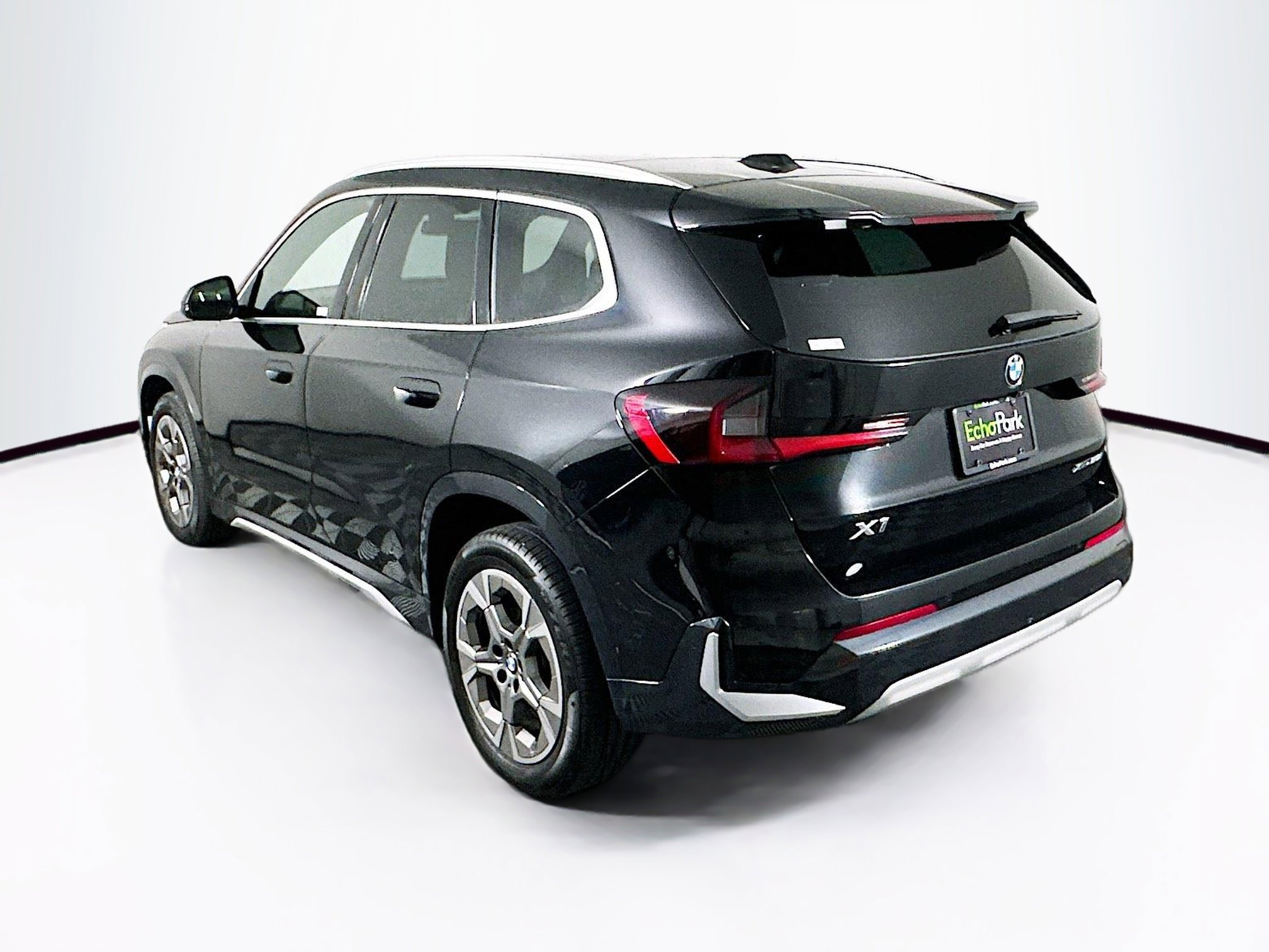 Used 2025 BMW X1 xDrive28i image 5