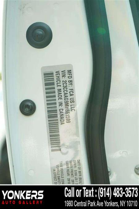 Used 2021 Chrysler 300 Touring L image 42