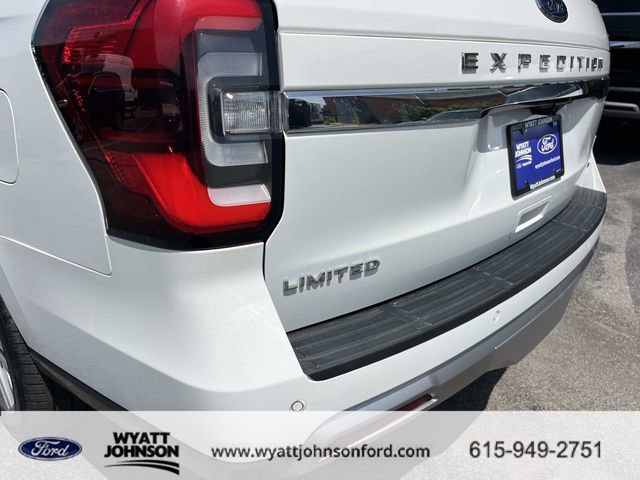 Used 2022 Ford Expedition Max Limited image 10