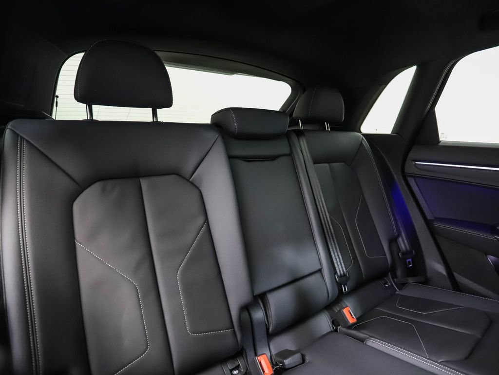 Used 2022 Audi Q3 2.0T Premium Plus w/ Premium Plus Package image 28