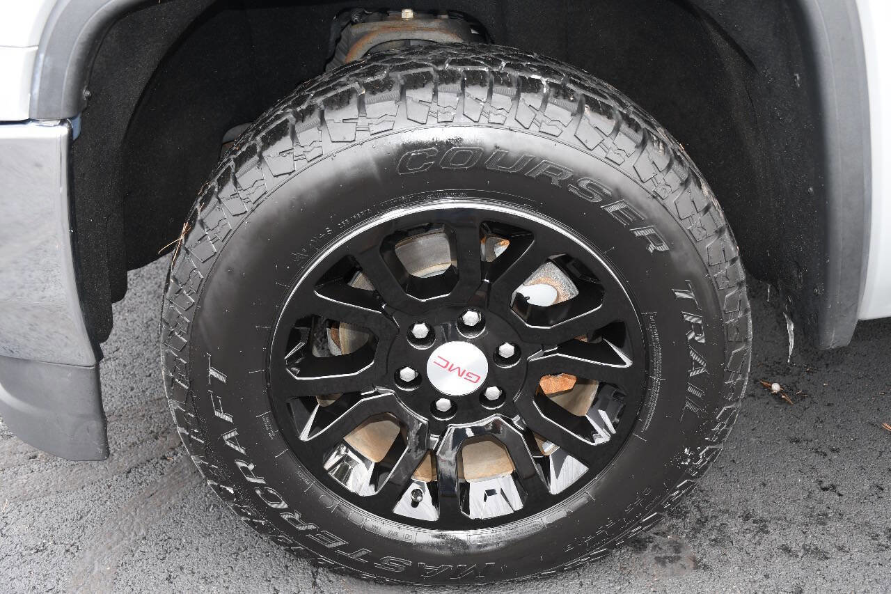 Used 2016 GMC Sierra 1500 SLE w/ SLE Value Package image 39