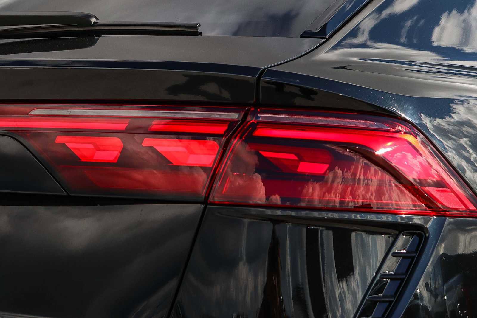 New 2026 Audi RS Q8 performance image 10