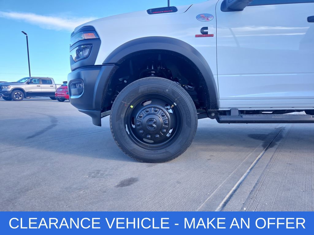 New 2026 RAM 5500 Tradesman AWD/4WD image 14