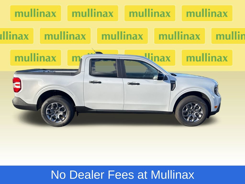 New 2026 Ford Maverick XLT w/ Equipment Group 301A AWD/4WD image 2