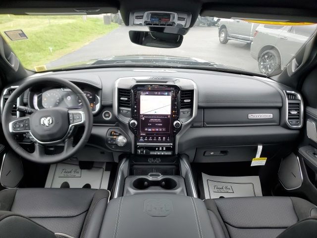 New 2027 RAM 1500 Laramie w/ Night Edition AWD/4WD image 17