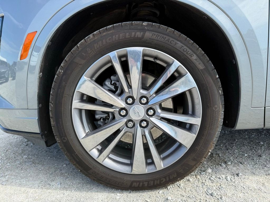 Used 2024 Cadillac XT6 Premium Luxury w/ LPO, Floor Liner Package AWD/4WD image 13