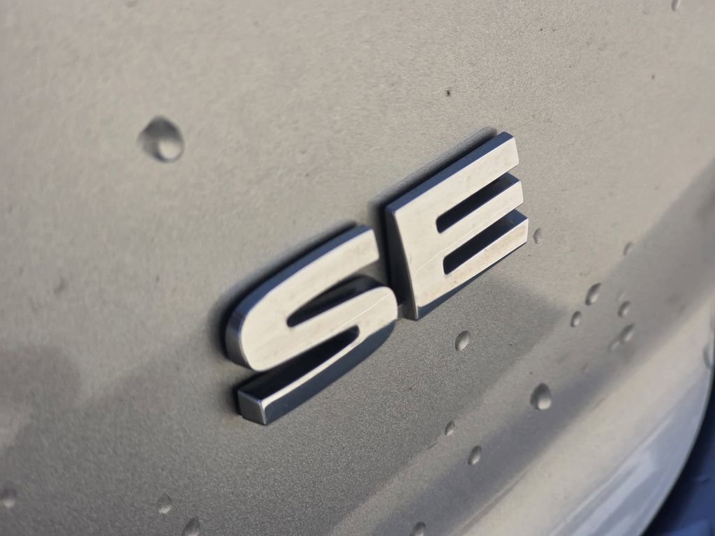 Used 2024 Mitsubishi Eclipse Cross SE image 8