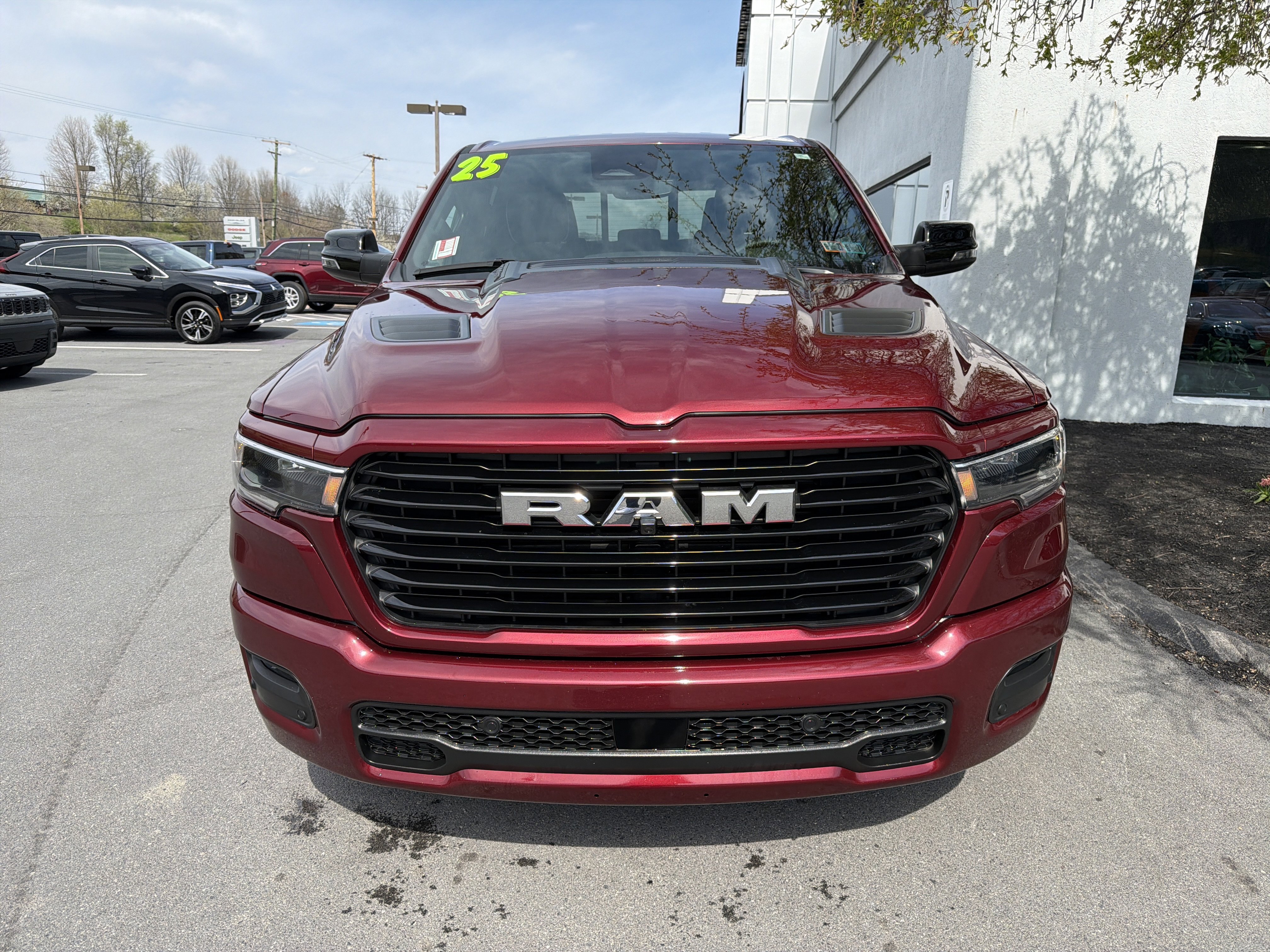 Used 2025 RAM 1500 Laramie w/ Sport Appearance Package image 9