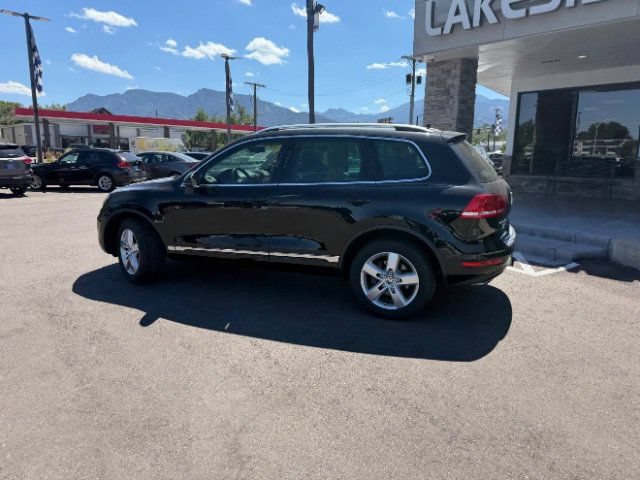 Used 2014 Volkswagen Touareg VR6 AWD/4WD image 5