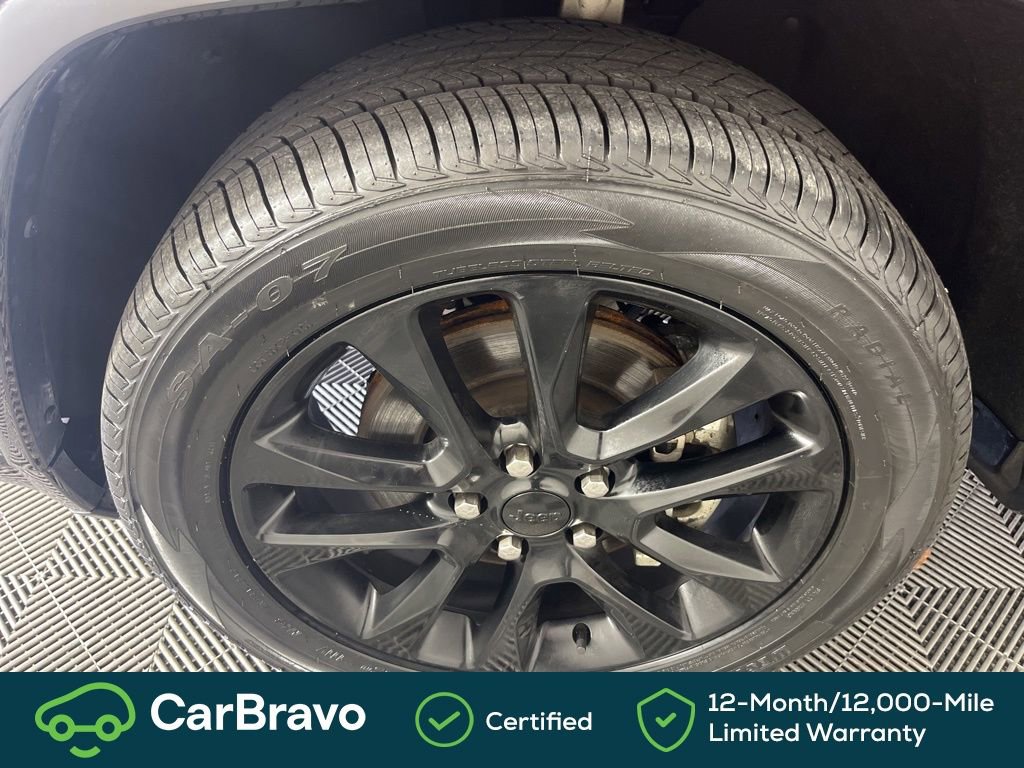 Used 2021 Jeep Grand Cherokee Laredo X AWD/4WD image 13