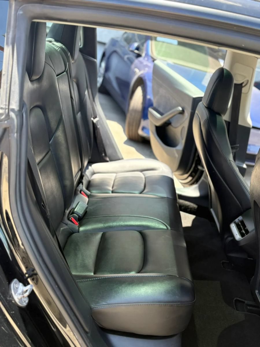Used 2023 Tesla Model 3 Standard Range RWD image 11