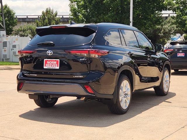 New 2026 Toyota Highlander Limited AWD/4WD image 3