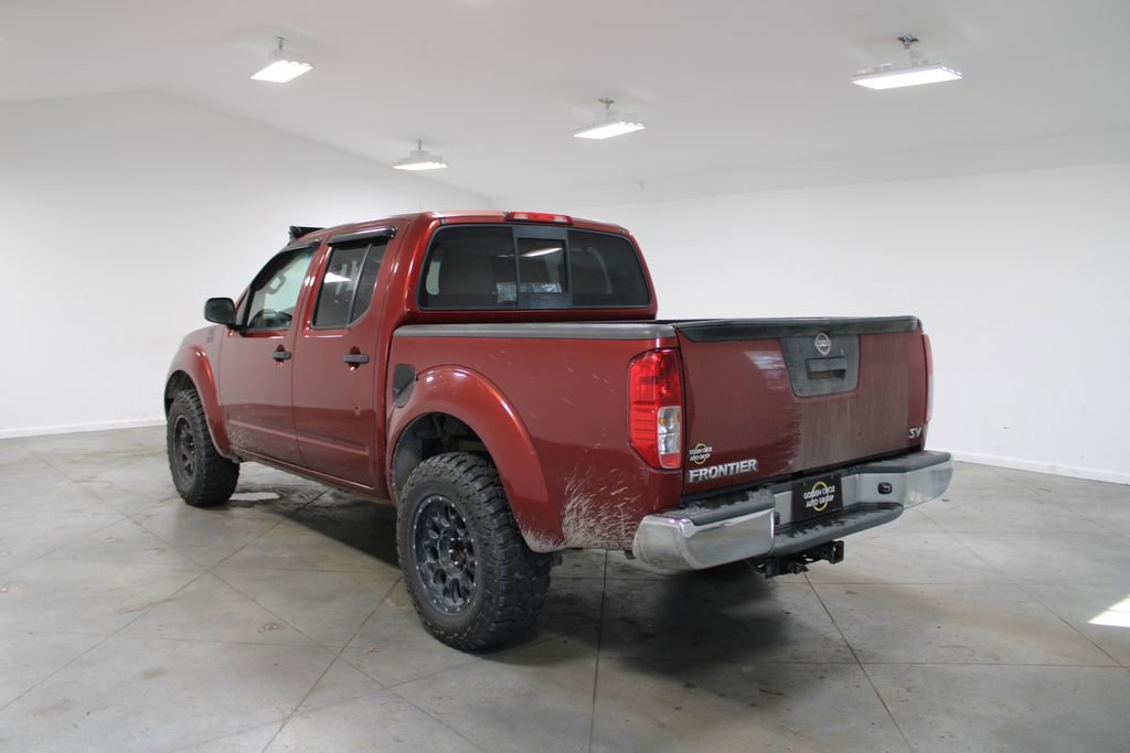 Used 2014 Nissan Frontier SV image 7