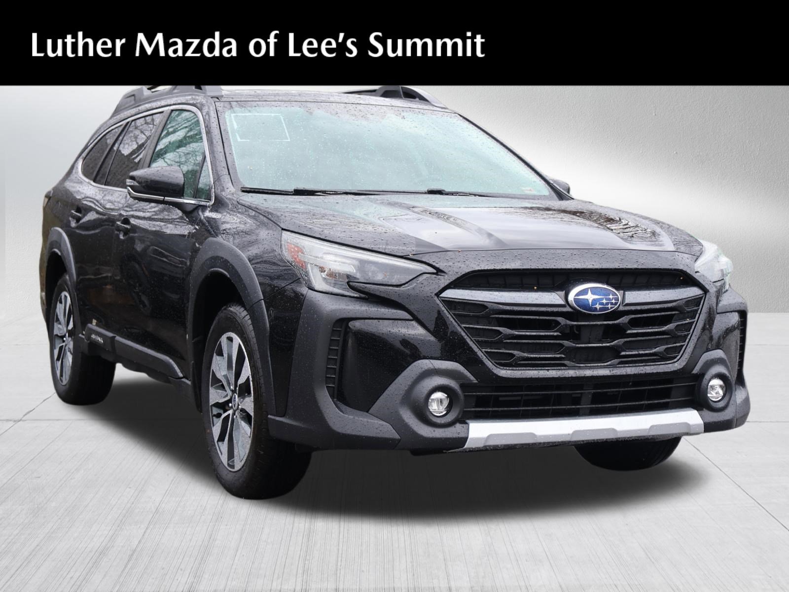 Used 2023 Subaru Outback Limited image 1