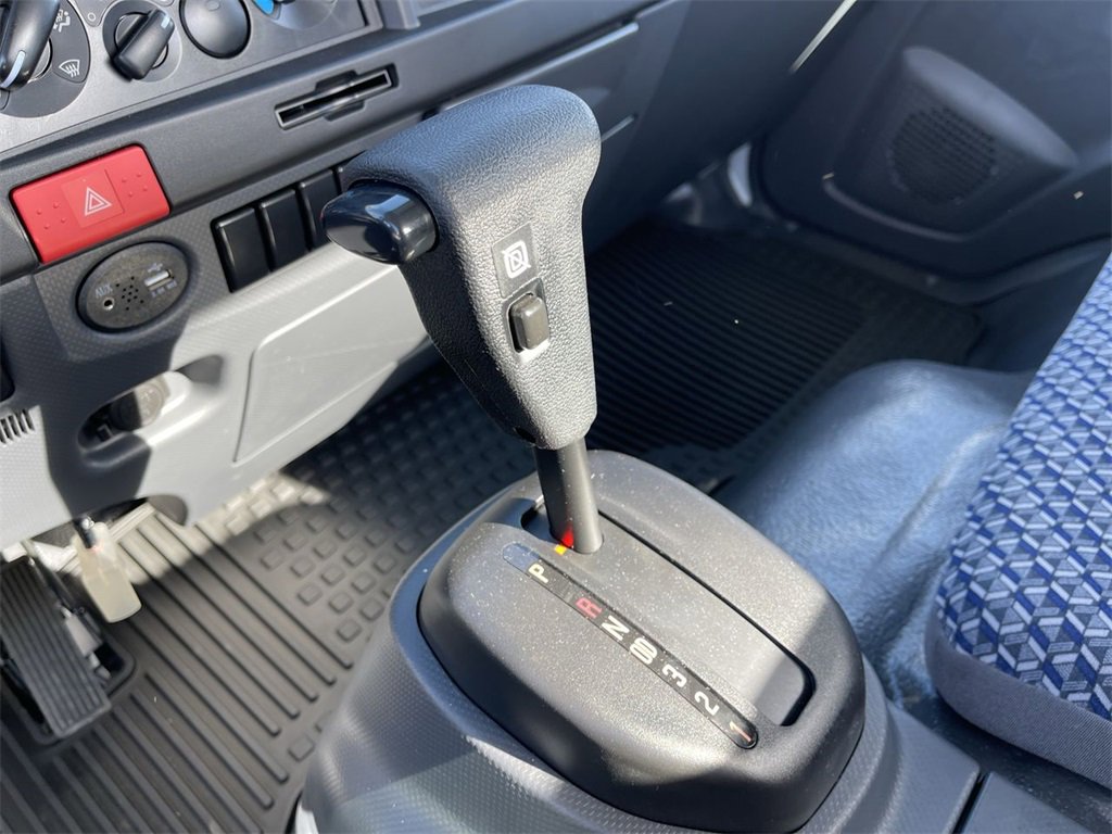 New 2024 Chevrolet Low Cab Forward 5500XG image 14