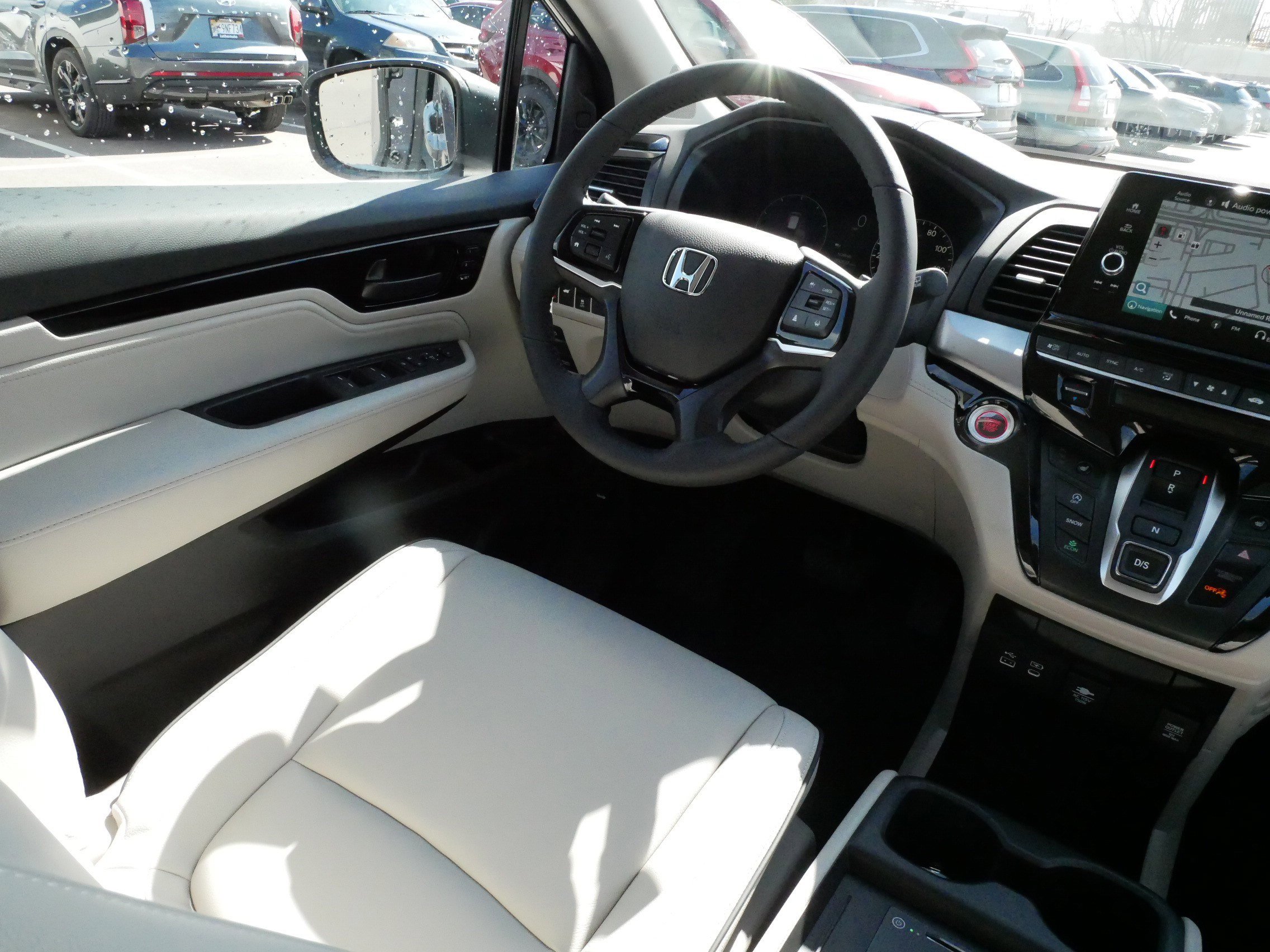 Certified 2026 Honda Odyssey Touring image 9