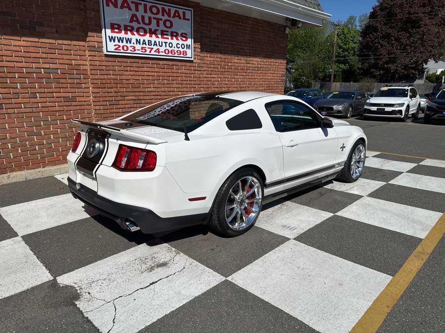 Used 2010 Ford Mustang Shelby GT500 RWD image 3