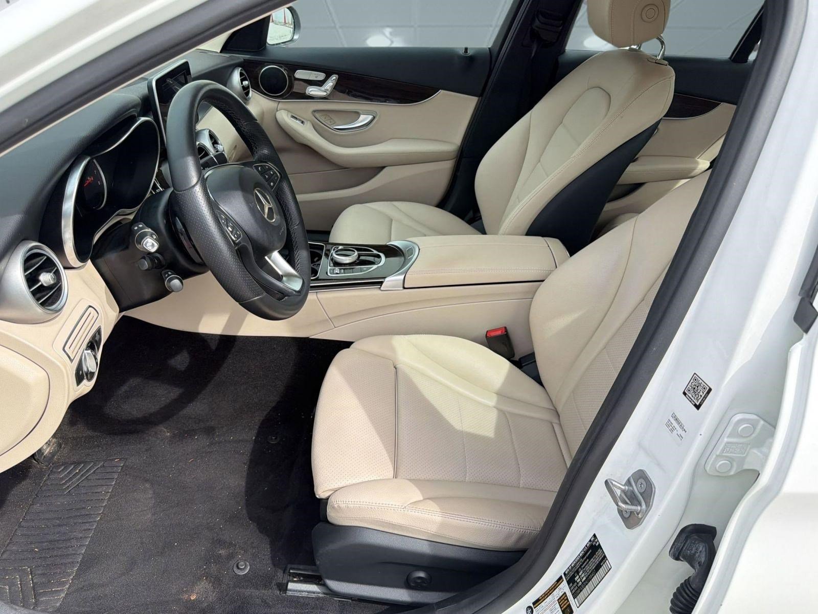 Used 2017 Mercedes-Benz C 300 Sedan image 5