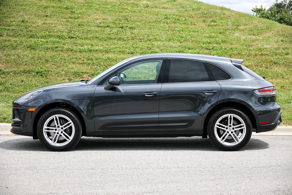 Certified 2023 Porsche Macan Turbo AWD/4WD image 2