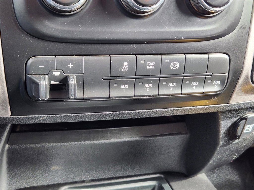 Used 2017 RAM 5500 Tradesman w/ Power & Remote Entry Group image 4