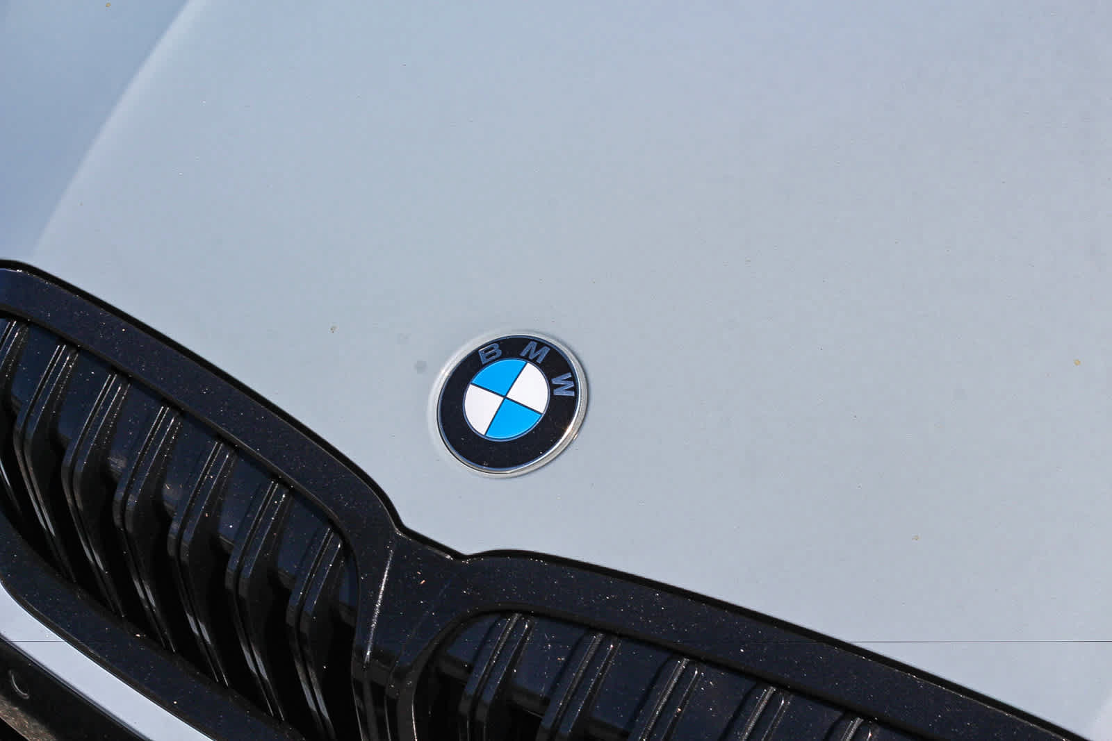 Used 2023 BMW 330i Sedan w/ M Sport Package RWD image 11