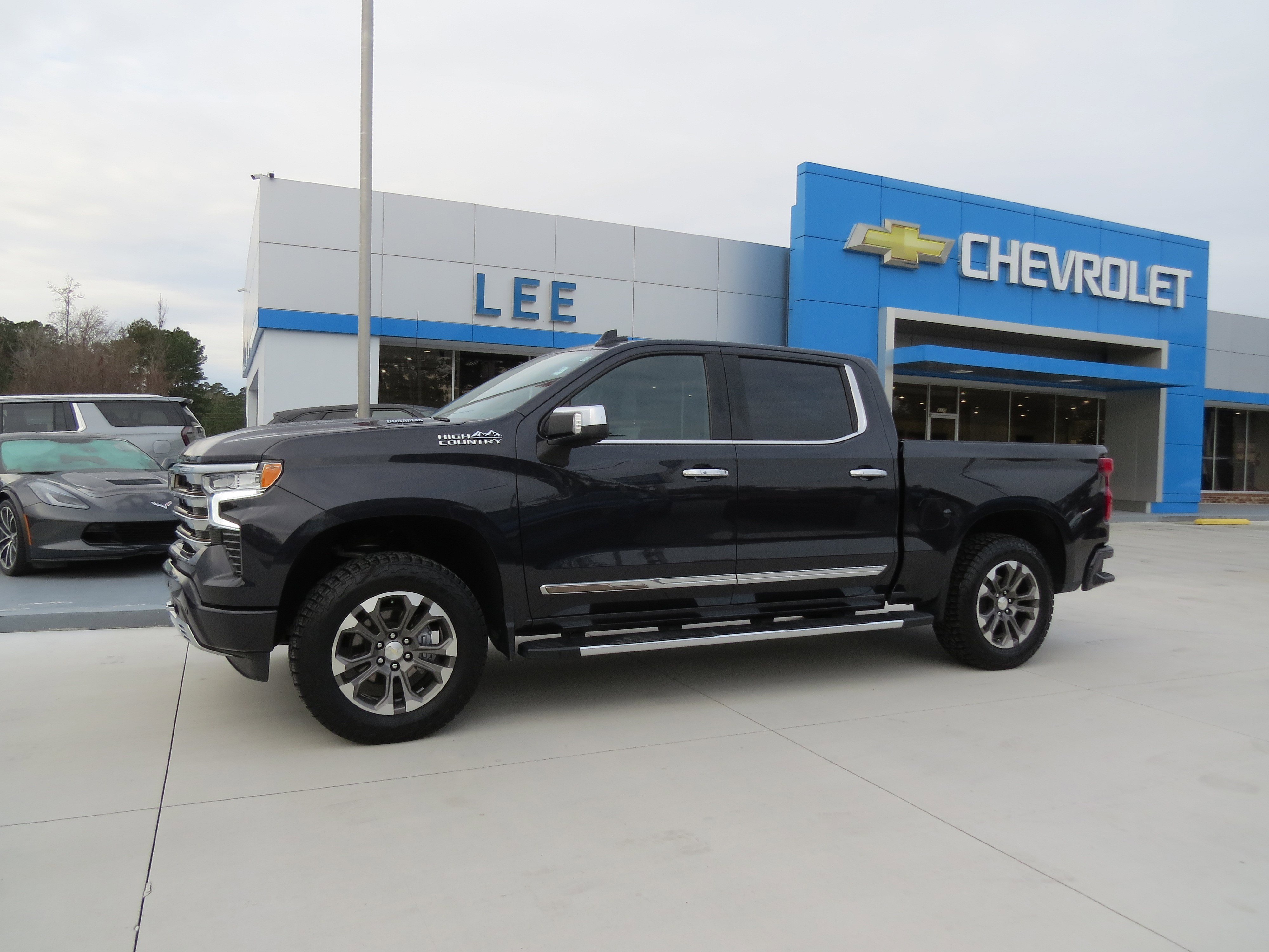 Used 2022 Chevrolet Silverado 1500 High Country w/ Technology Package