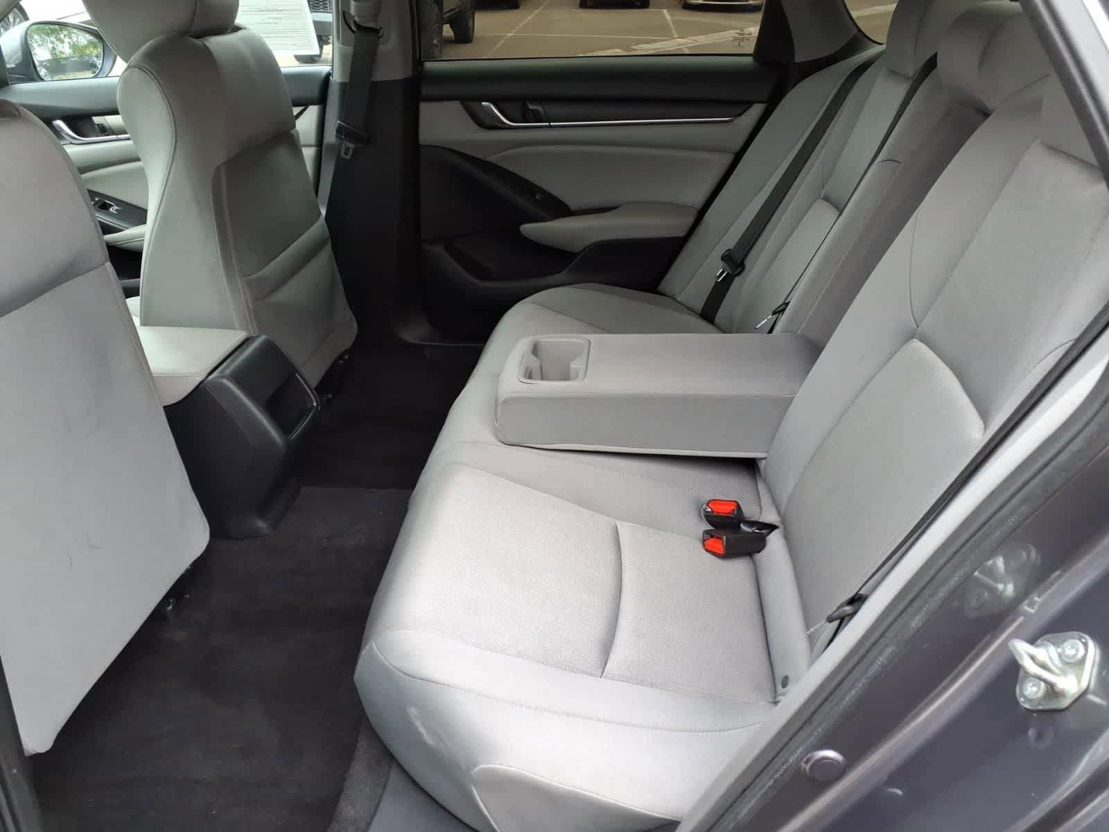 Used 2020 Honda Accord LX image 9