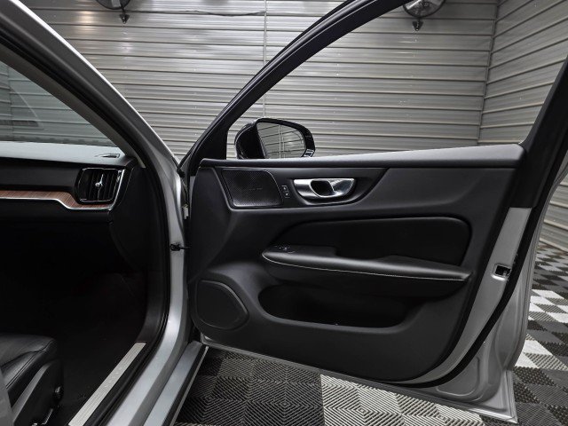 Used 2022 Volvo S60 B5 Inscription FWD image 33