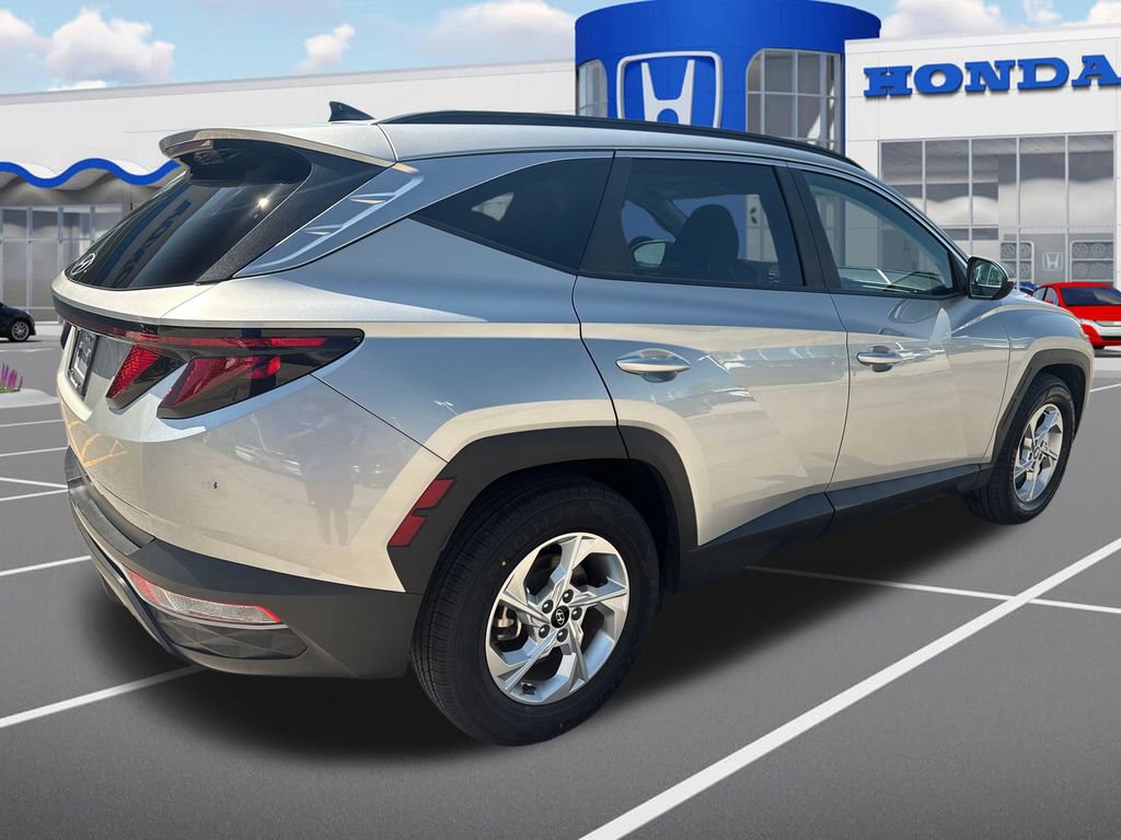 Used 2024 Hyundai Tucson SEL FWD image 9