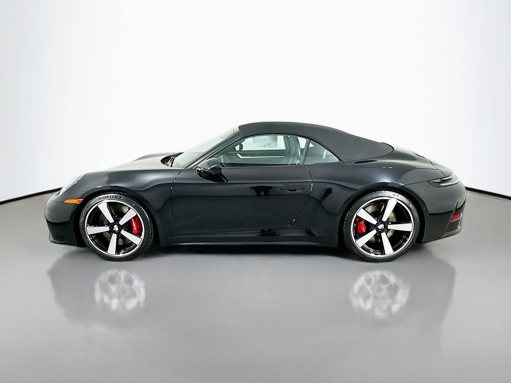 New 2026 Porsche 911 Carrera 4S image 2