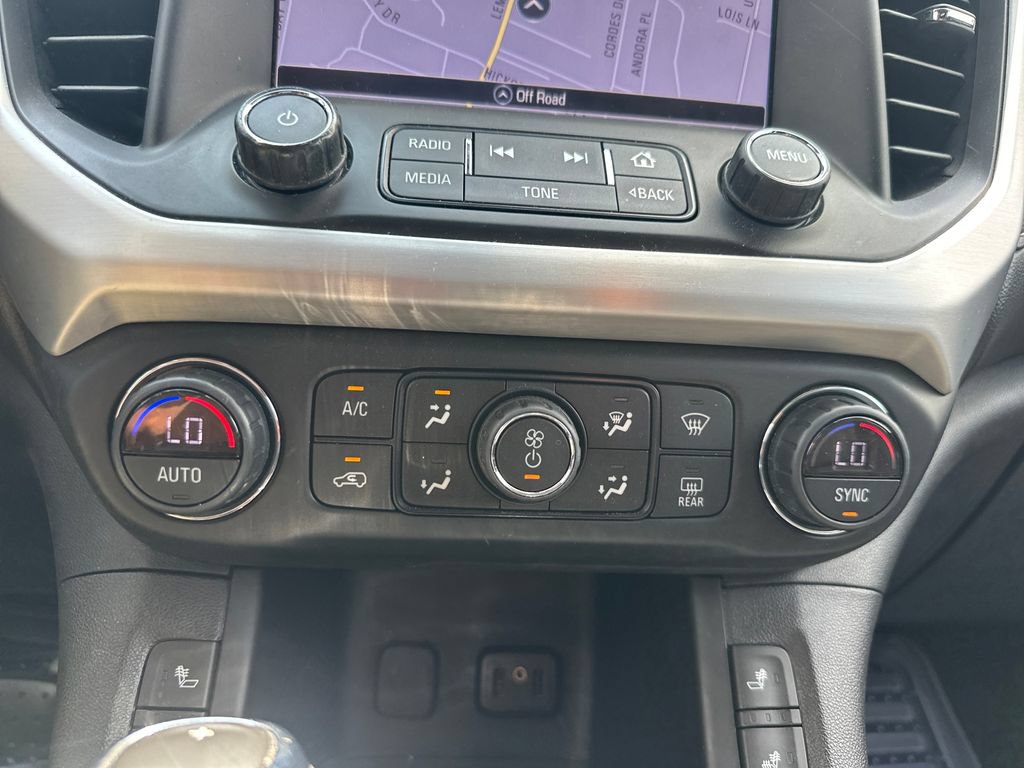 Used 2019 GMC Acadia SLT FWD image 17