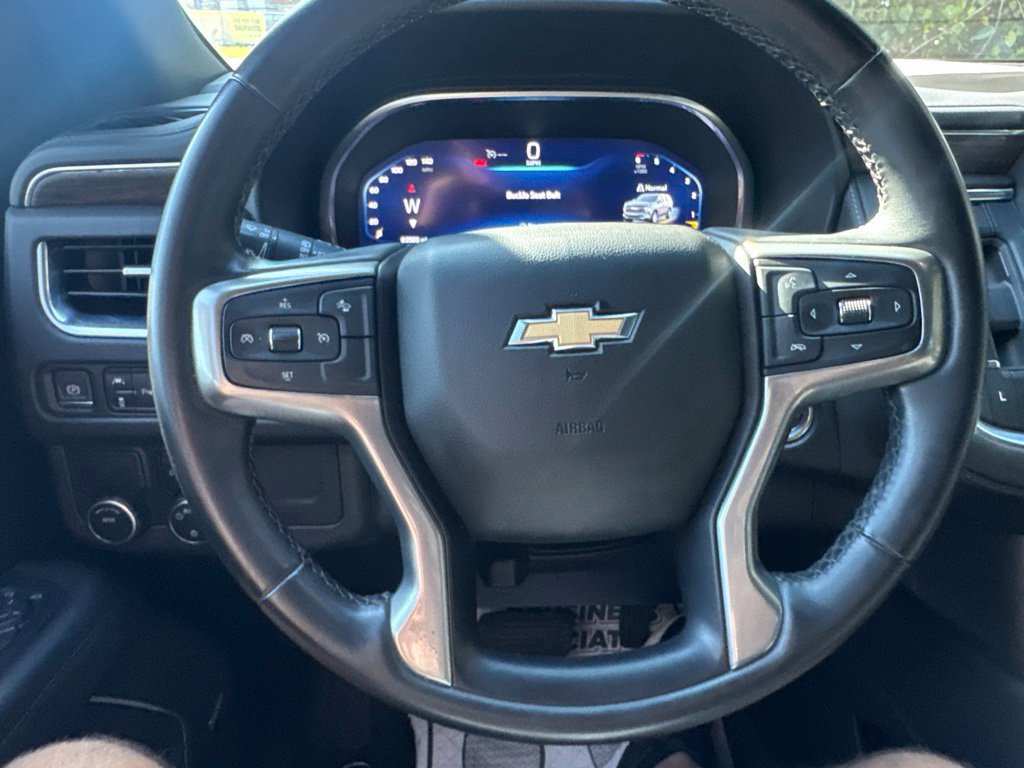 Used 2023 Chevrolet Suburban LT RWD image 22