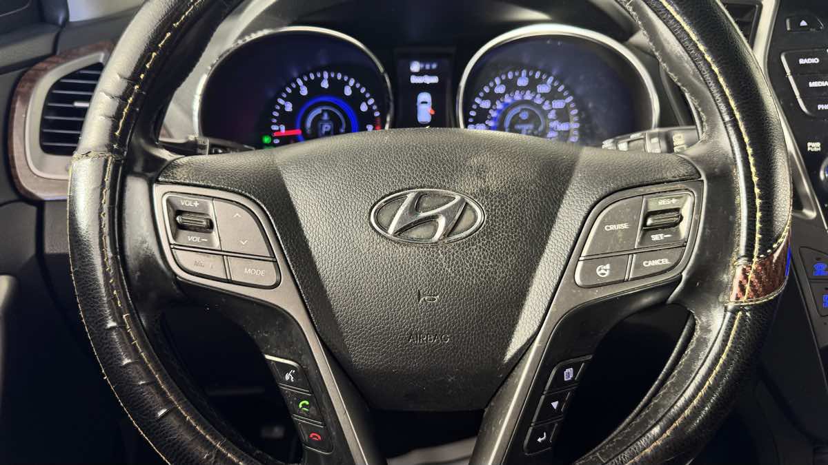 Used 2013 Hyundai Santa Fe Sport 2.0T FWD image 15