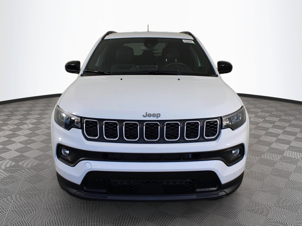 New 2025 Jeep Compass Latitude AWD/4WD image 7